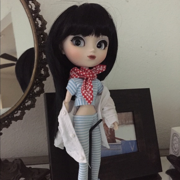 Meet your Posher, E - Picture 4 of 8